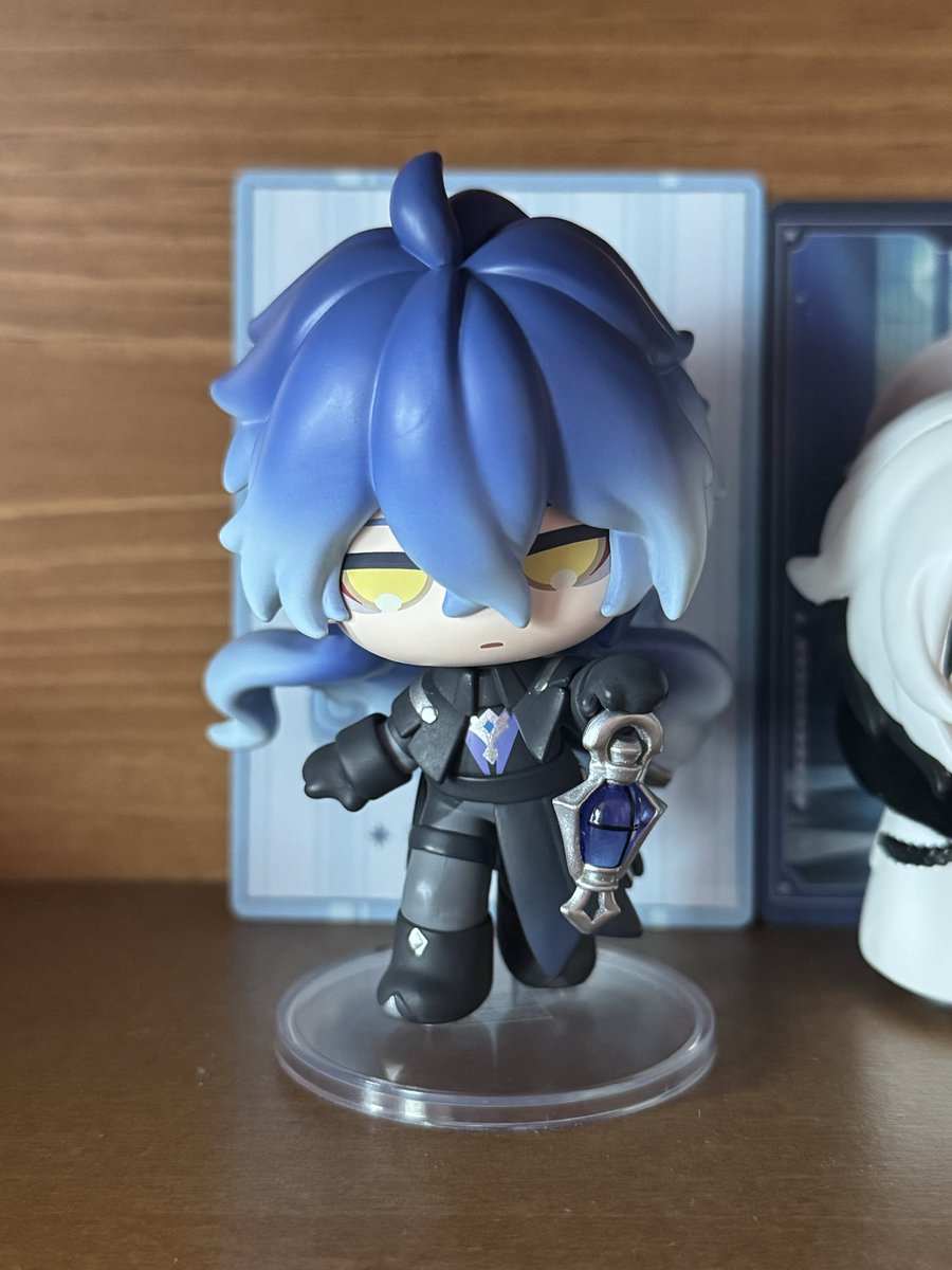 turtleflins's tweet image. EVERYONE LOOK AT HIM AND HIS BIG BOBA EYES!!