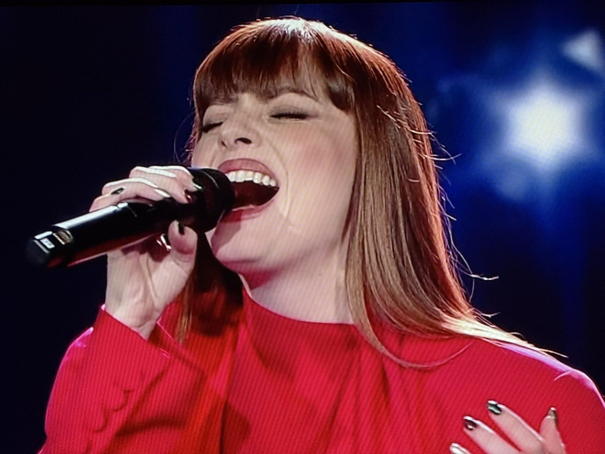 LA NALIVISIONE 💜 <a href="/NaliOfficial/">ANNALISA</a> 
#OrnellaSenzaFine #CTCF