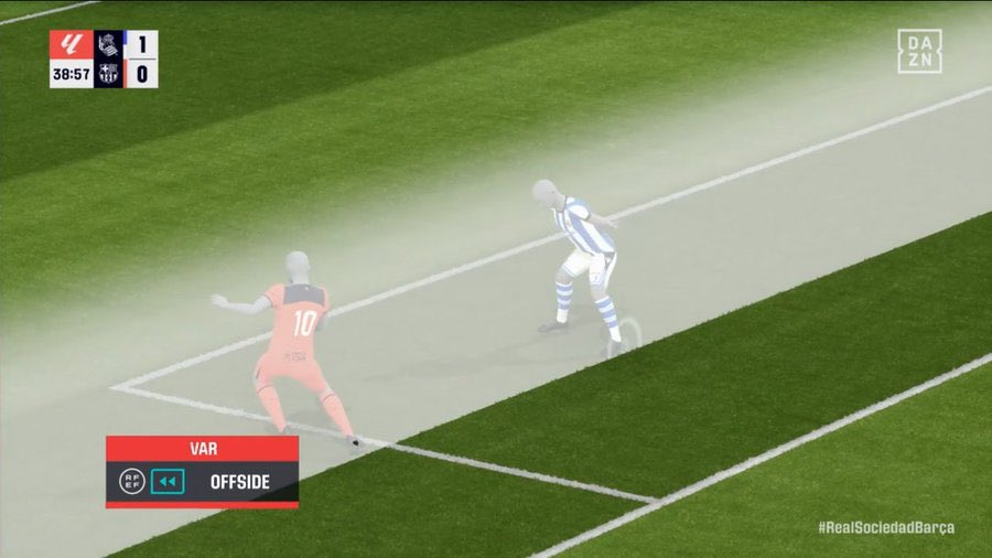 تكررت الأخطاء التحكيمية في اسوء دوري تحكيم 🤔
تأثير سلبي للتكنولوجيا (VAR) على الرغم من وجود نظام VAR