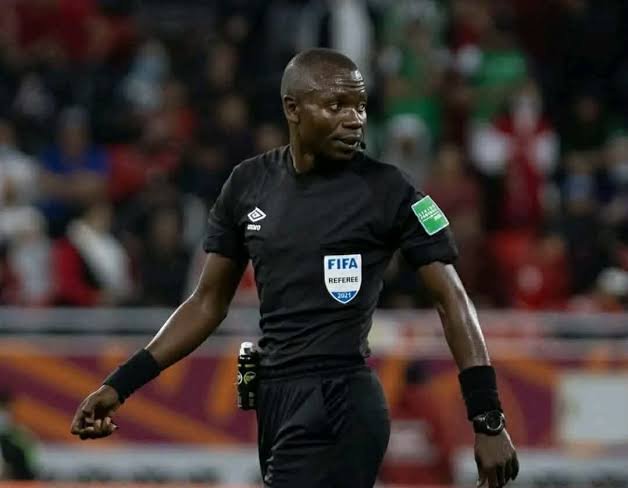TonyeBarcanista's tweet photo. Jean Jacques Ndala from Congo is the most useless useless referee on the planet. A useless agent of @CAF_Online just like the other referees that officiated all Morocco games at the 2025 AFCON. A disgrace just like the President of CAF. https://t.co/n9EOJqCfGG