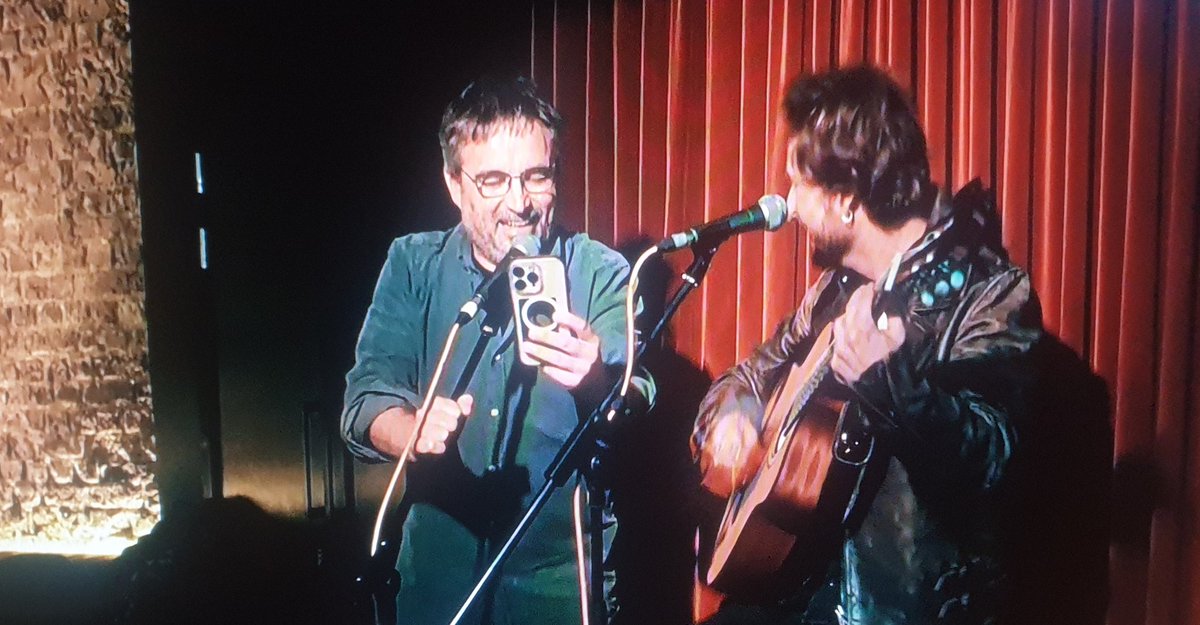 Oro puro !
#LoDeManuelCarrasco