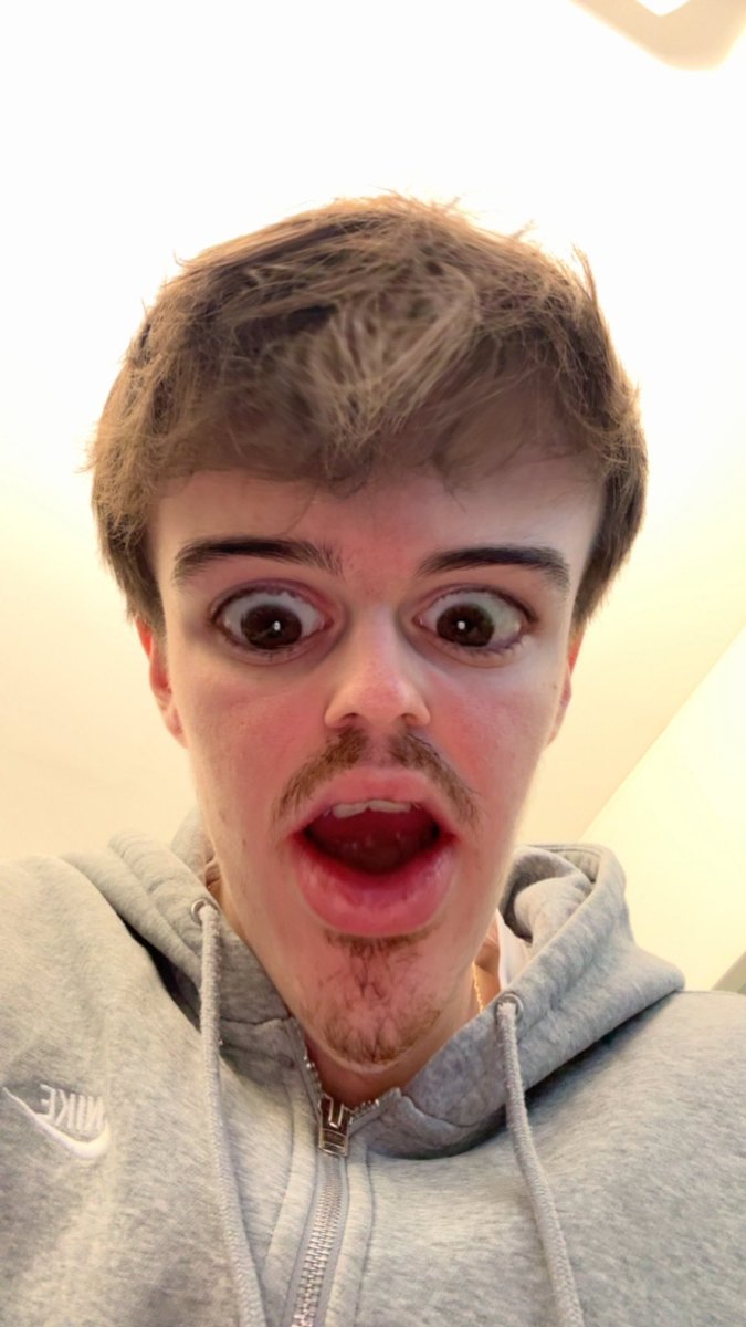 Vatira5's tweet image. 15X REGIONAL CHAMPION LETSSSSSSGOOOO #KCORP