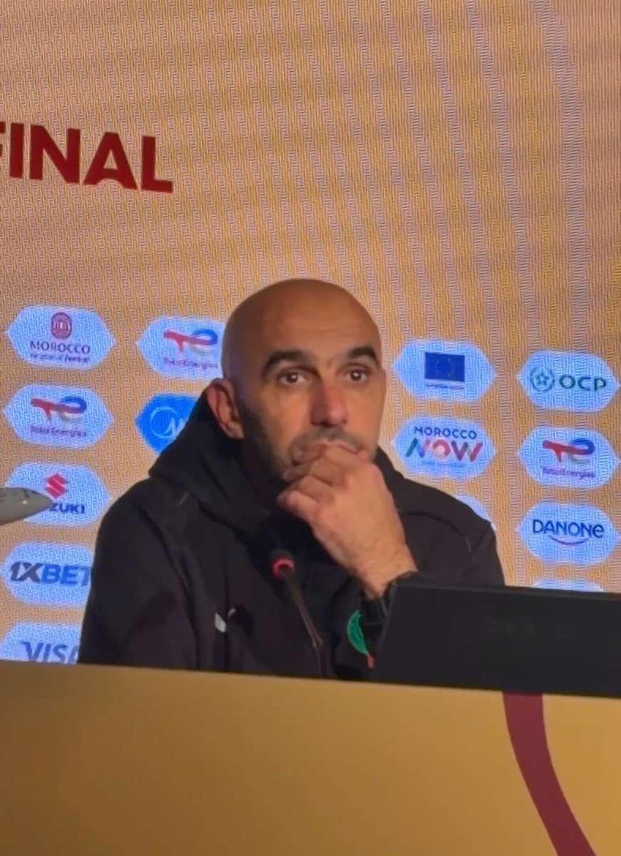 TouchlineX's tweet image. 🚨🗣️ Morocco coach Walid Regragui on Senegal players leaving the pitch:

"The image we gave of Africa today, it’s a bit shameful. When a coach asks his players to leave the pitch..."

"What Pape Thiaw did tonight does not honor Africa. It’s not classy, but it’s not a big deal."…