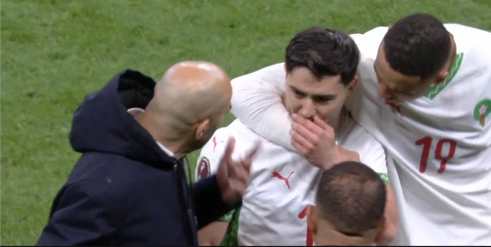 FrenchRapUS's tweet image. 🚨 OH MON DIEU !!!

BRAHIM DIAZ RATE SA PANENKA À LA 120E MINUTES EN FINALE POUR OFFRIR LA CAN AU MAROC 🤯

MAIS QU’EST CE QUI SE PASSE CE SOIR ???