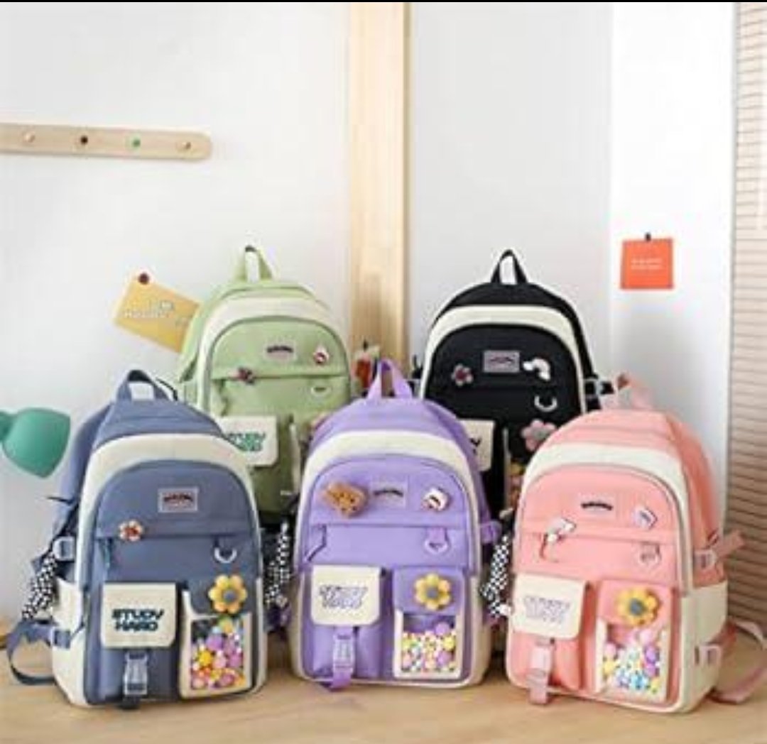 Alanqri_fahad's tweet image. اذا تسمحون لي 
نوقف الايفونات كم يوم

ونوزع 10000 الاف ريال 
قيمة 20حقيبة مدرسية
نبدا فيها من يوم الغد ان شاء الله

كل ما عليك هو 
اقتبس 
اذكر الله باقرب صيغة محببه لقلبك