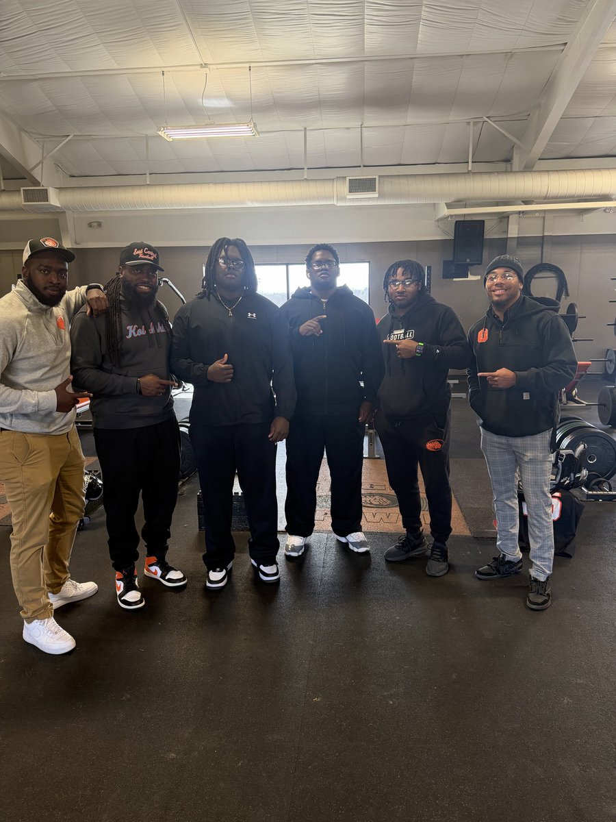 Arniko Daniels tweet media