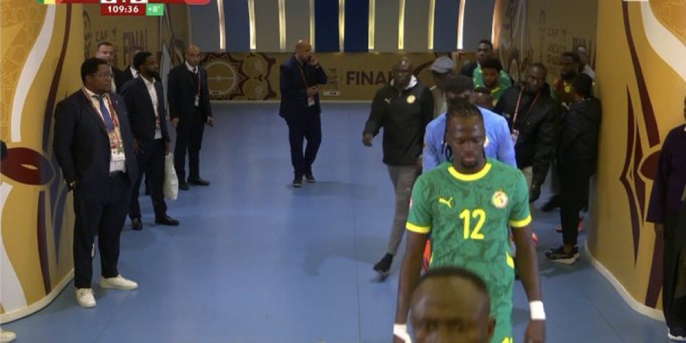 _BeFootball's tweet image. Le mot "divertissement" est à son prime ce soir.