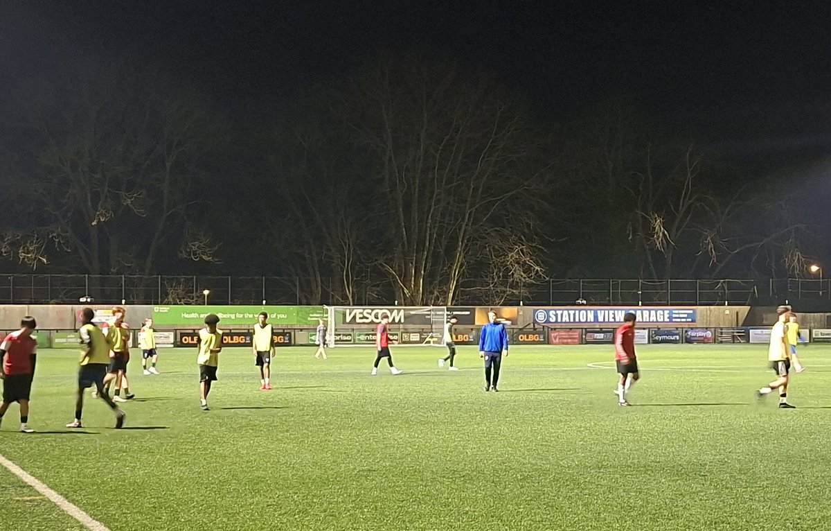 Dorking Wanderers Academy tweet media