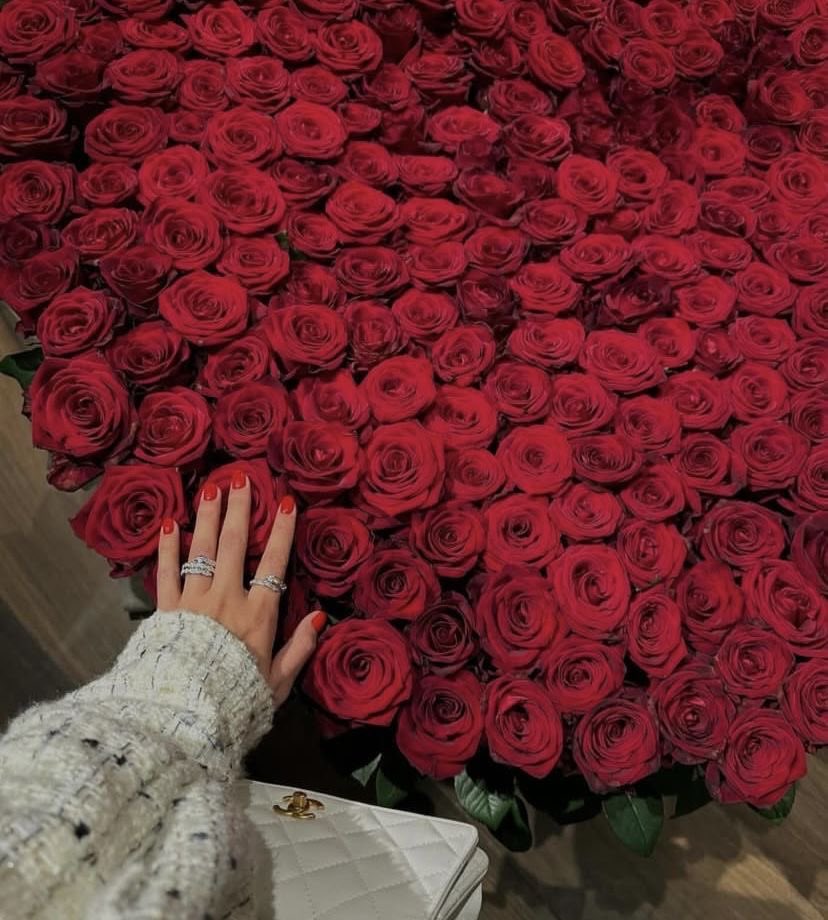 IQUEEEN__'s tweet image. 