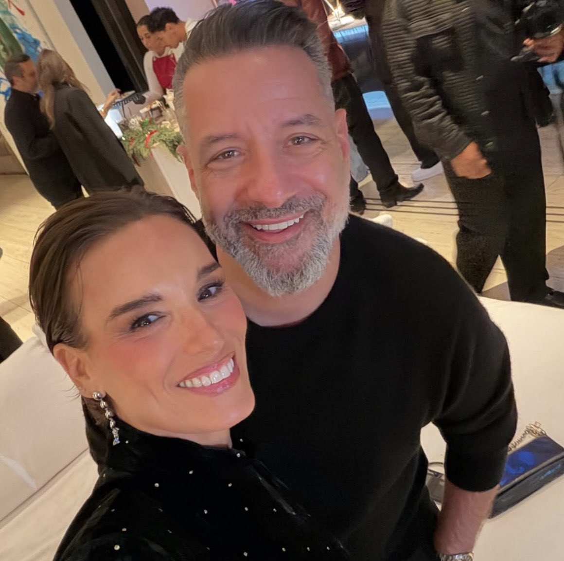 mommydamelio's tweet photo. date night with my favorite guy. ♡ https://t.co/qyYiXC71Tp