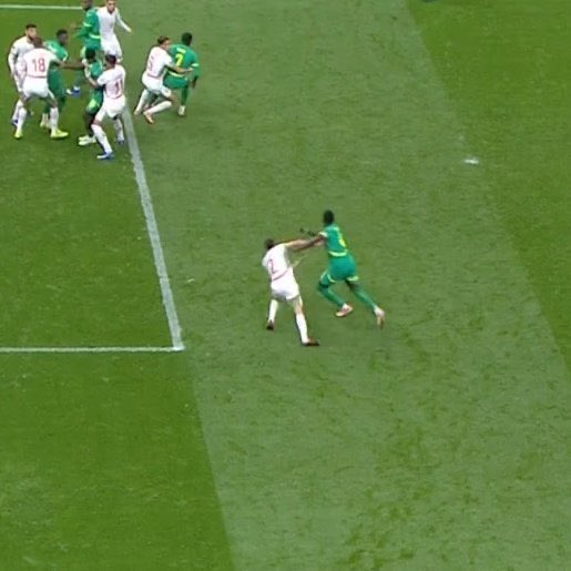 WinsLFC's tweet photo. If a game is handled unfairly… 😡
If the REFEREE bends the game.
Then have the courage to walk away.

Referees shouldn’t be the headline.
Players should decide the story 💯

Senegal just saved football, not just AFCON.

@premierleague will be next.
The corruption there is 😭😭 https://t.co/1IwftGDcYz