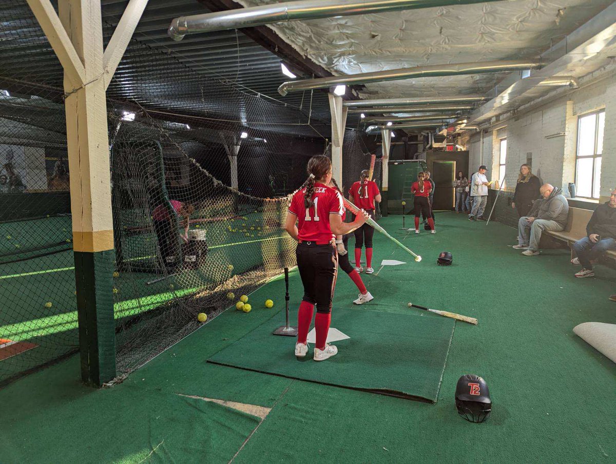 The girls had a great day at the team camp at Tiffin University. They started the day with a hitting session with some players and coaches and then played three games. Thanks to the coaches and players for a great camp!
<a href="/TiffinUSoftball/">Tiffin University Softball</a> <a href="/Paige_McMenemy/">Paige McMenemy</a>