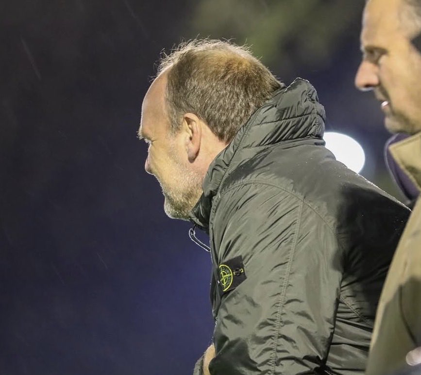 WFCGRONINGEN's tweet photo. Dit zijn mannen met smaak die leveren

Het is nog net geen familie https://t.co/a1UmaPIPfo
