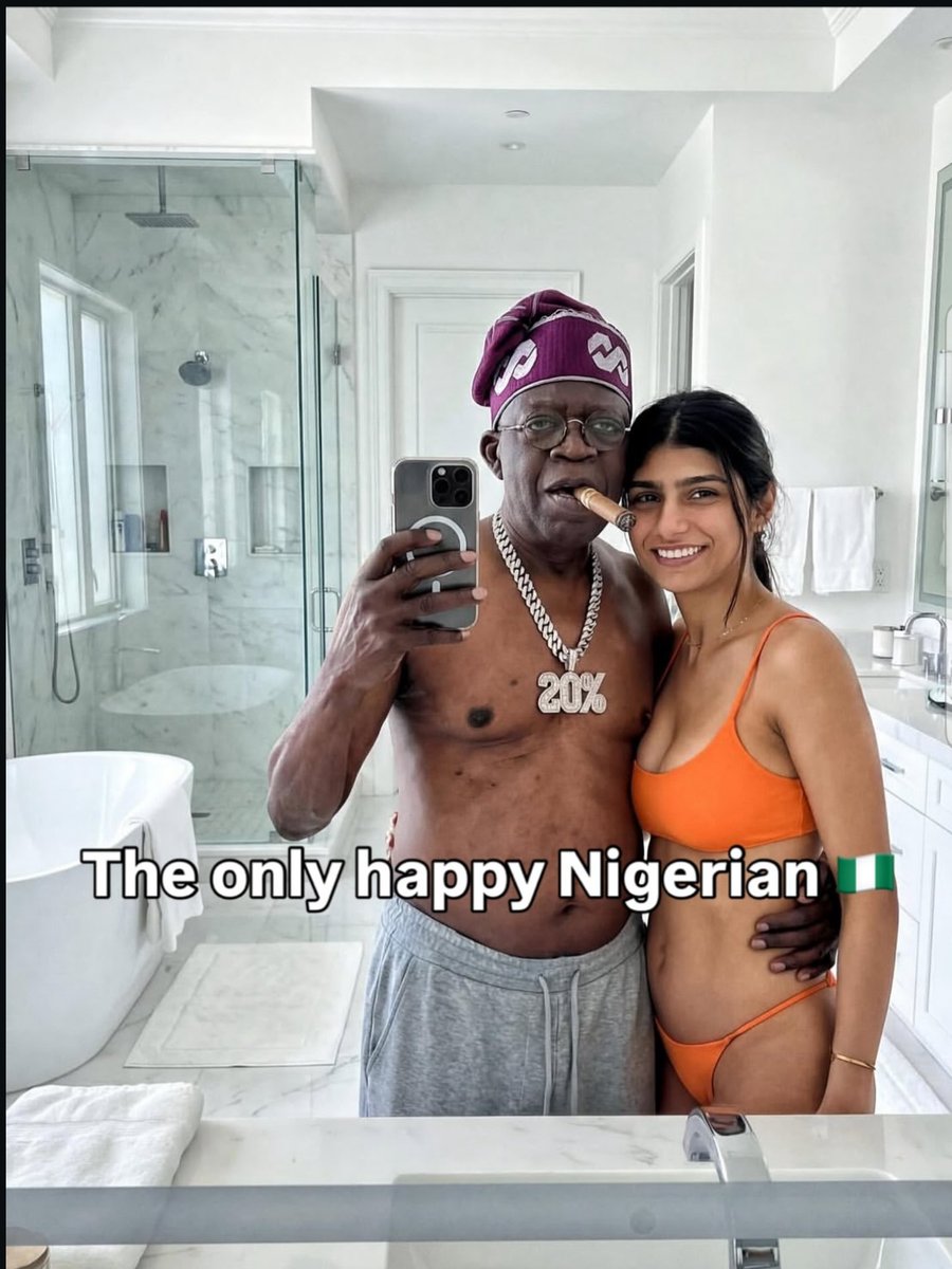 Kelvin001's tweet photo. Baba just landed today 😂😂 In the middle of the night like a thief 😂😹😂 💔 even Jesus Christ told us he's going to come in the middle of the night like a thief 😳 https://t.co/vHvoNjhGeU
