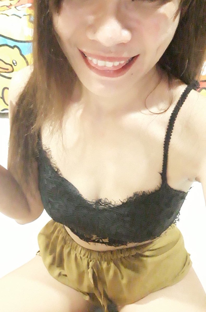 ดีดแล้วก็เงี่ยนตลอดอ่ะ