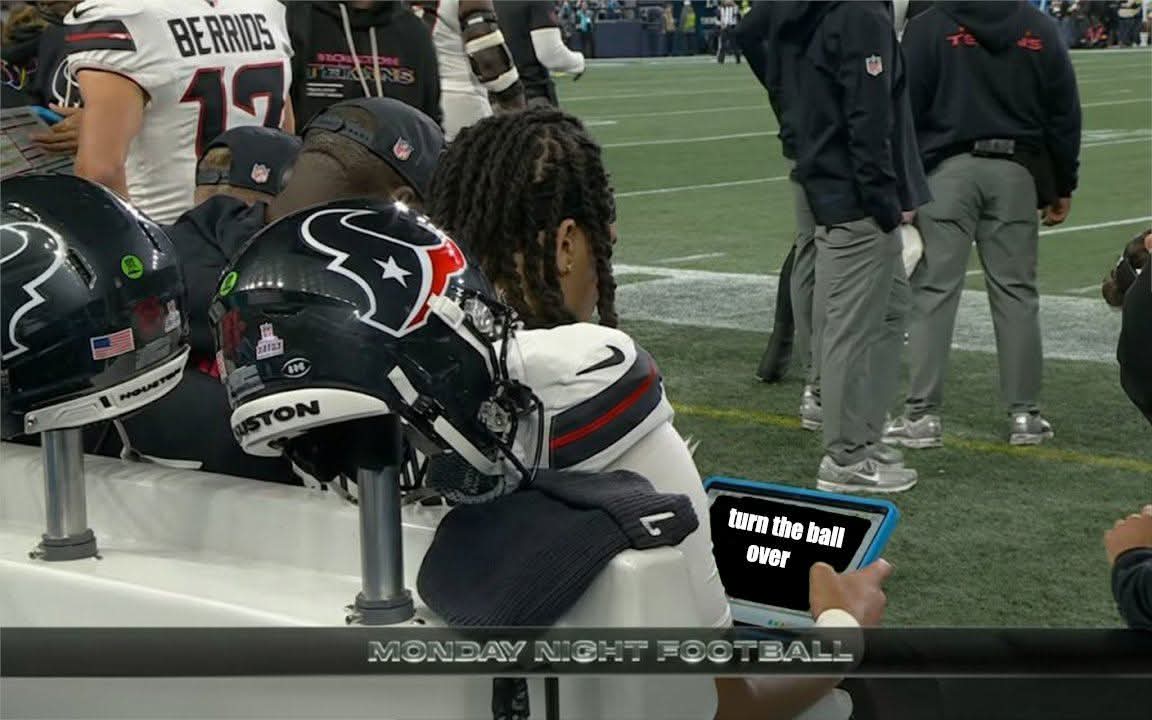 Cj stroud  is ass man. Houston  ain't never going win anything with him at QB #HOUvsNE