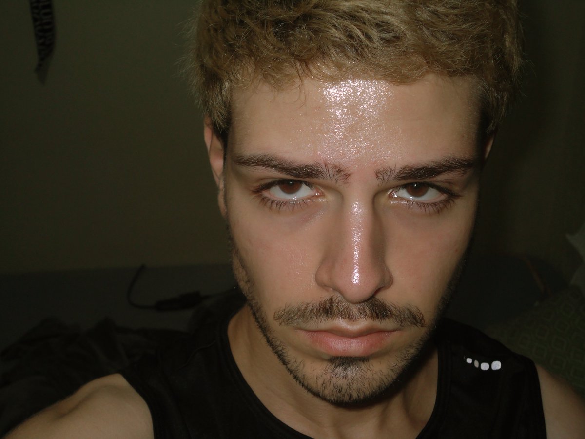 henryork1000's tweet image. 