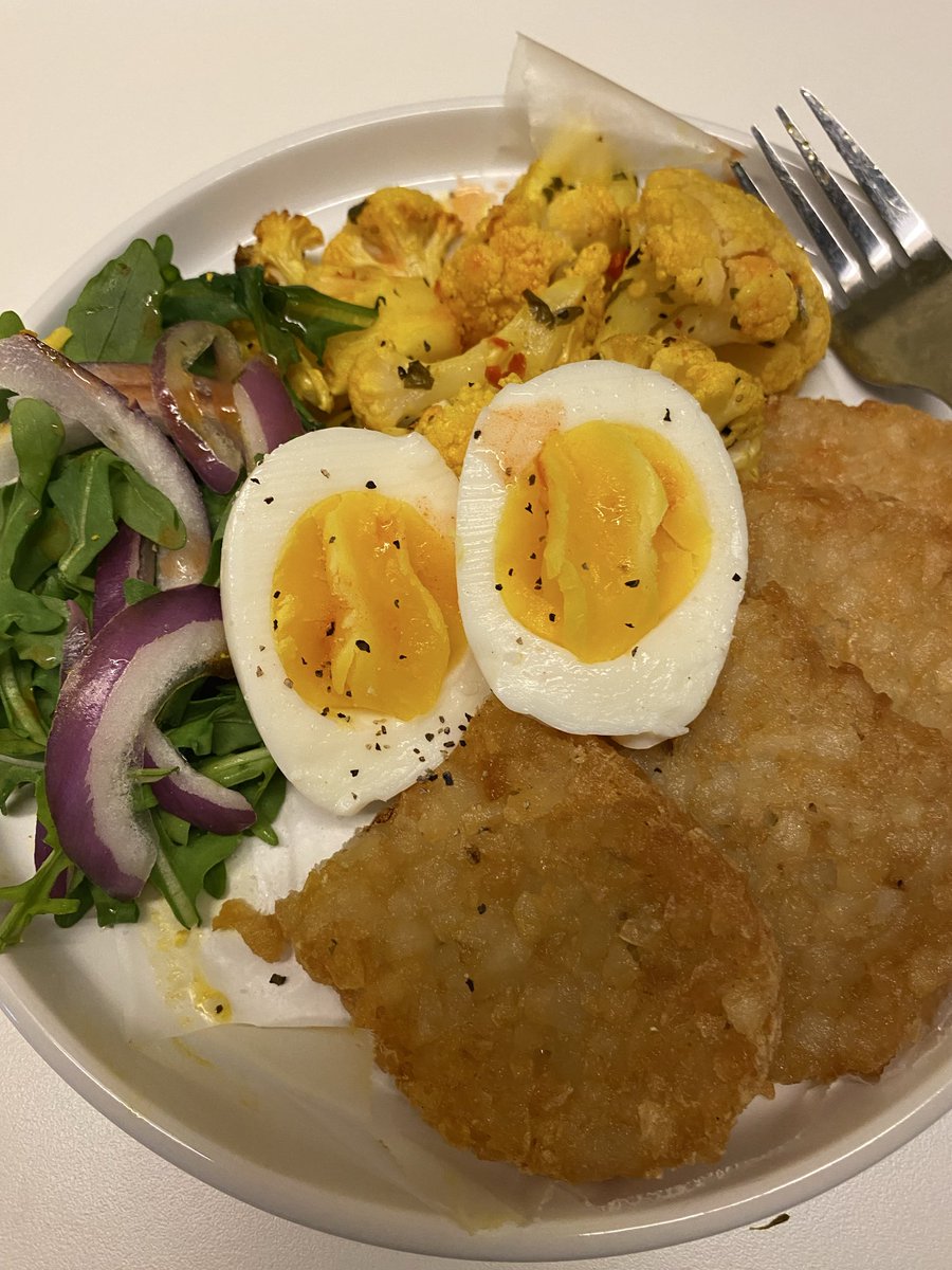 EllesReport's tweet image. Tried the savory girl snack plate and this was how it turned out.  I love the aesthetic and it was yummy. This egg cooker from @amazon makes great eggs. #twittersupperclub