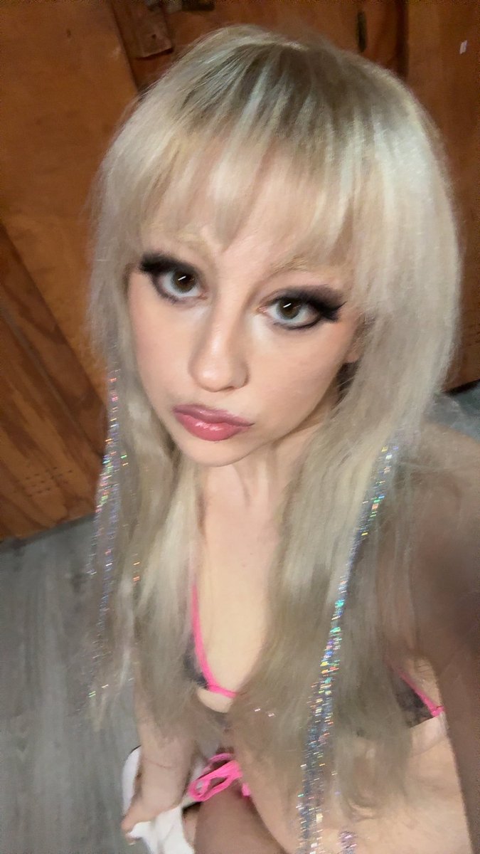 getlucky7_'s tweet photo. I look like this when I suck dick btw https://t.co/66rcfRWHsE