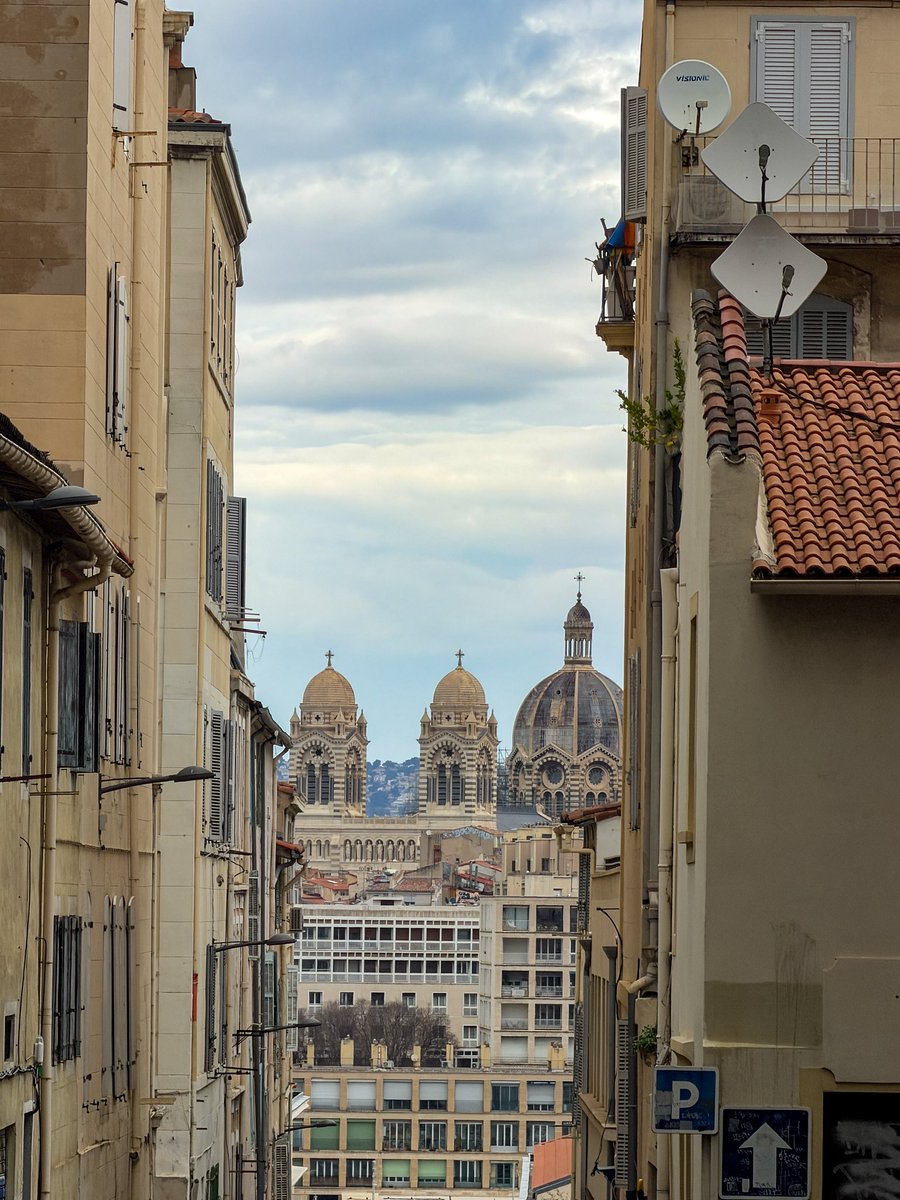 Epipapu's tweet photo. Fin du week-end. 
J’ai adoré cette ville. https://t.co/skxgBLWBom
