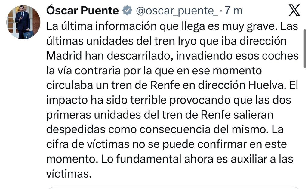 Eres un HIJO DE PUTA. 

#ÓscarPuenteDimisión