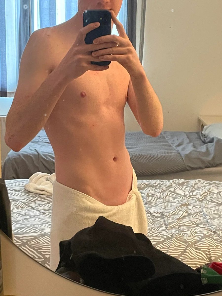 Ben_jaminXXX's tweet photo. swipe to undress me🤭 https://t.co/5szT52Pikc