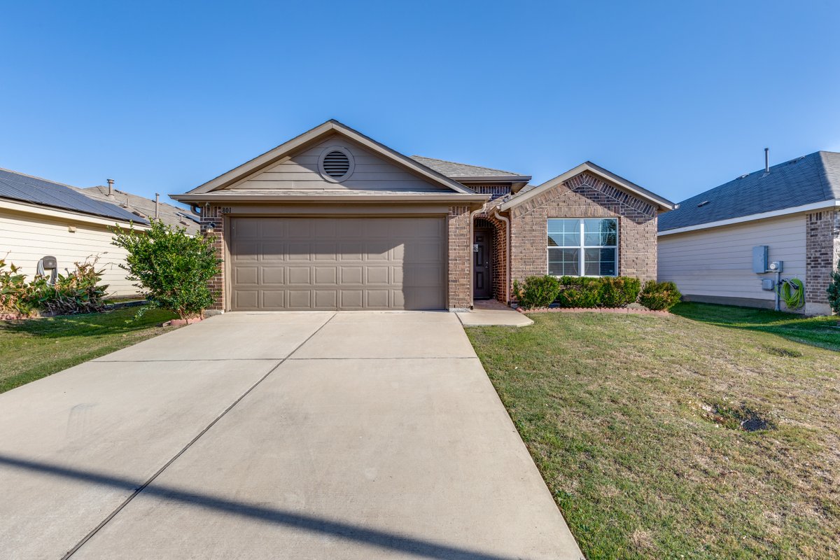 Esmeralda McGee eXp Realty tweet media