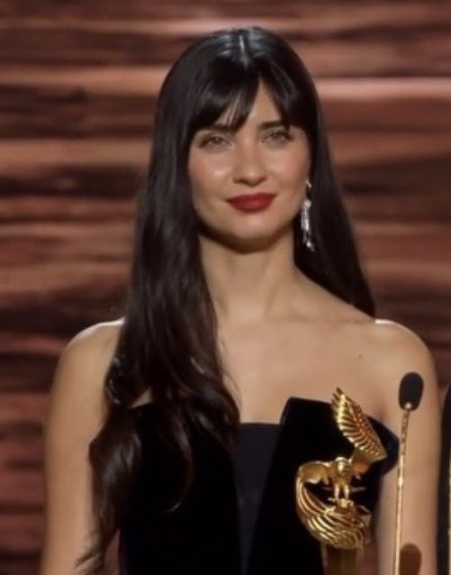 RiittaTheuma's tweet photo. What a magnificent evening we had yesterday in the company of #TubaBüyüküstün 👑
She really is in the class of her own. Radiating class and elegance. She is an Embodiment of beauty. One can only love, respect and admire her..✨✨❤️
#JoyAwards26
#EnTu https://t.co/qih0Z60wCY