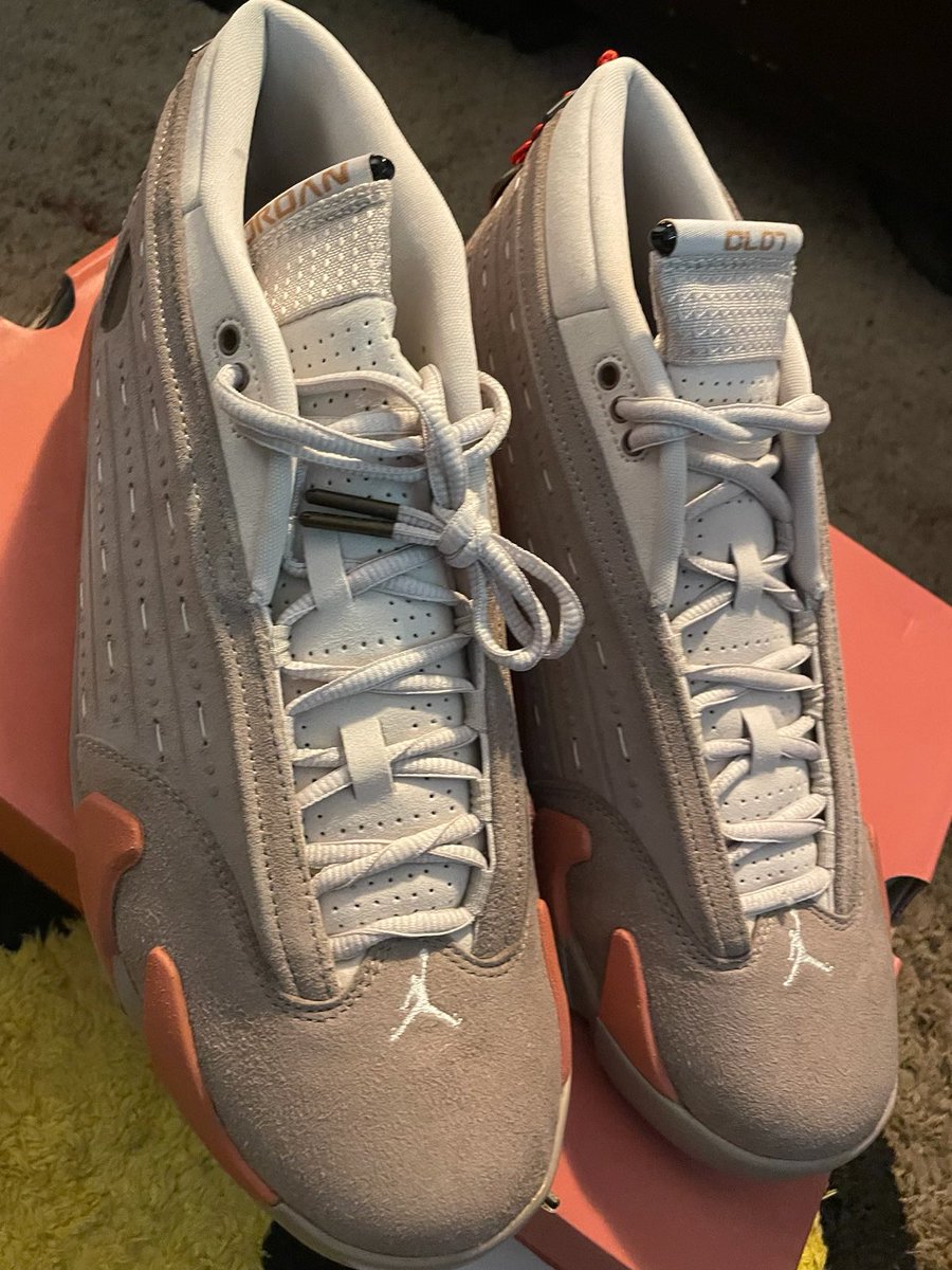 83Atia's tweet photo. @SellKicksSunday Air Jordan 14 Clot Sz 13 DS box damaged 225.00 shipped https://t.co/lq201TnHgg