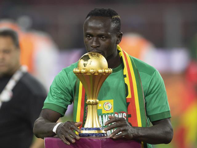 PurelyFootball's tweet photo. 🇸🇳 Sadio Manè has added yet another trophy to his amazing career: 

🏆 AFCON 2025
🏆 AFCON 2021 
🏆 Premier League 2020
🏆 FA Cup 2022
🏆 League Cup 2022
🏆 Champions League 2019
🏆 Super Cup 2019
🏆 Club World Cup 2019
🏆 Bundesliga 2023
🏆 DFL Supercup 2022
🏆 Arab Club Champions Cup 2023
🏆 Austrian Bundesliga 2014
🏆 Austrian Cup 2014

The king of Africa again!🌍👑