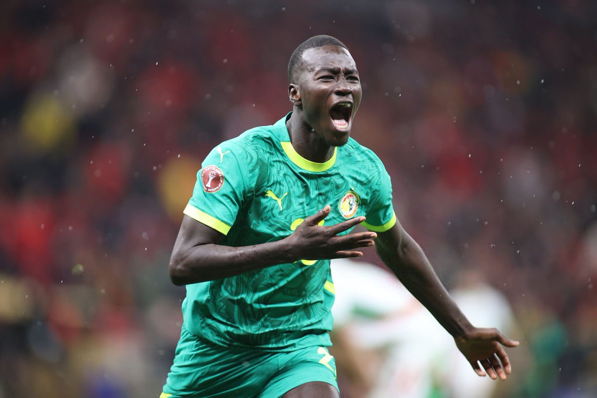 VibesFoot's tweet image. 🔴 Pape Gueye 🇸🇳 : « 𝗖'𝗲́𝘁𝗮𝗶𝘁 𝘂𝗻 𝗺𝗮𝘁𝗰𝗵 𝘁𝗿𝗲̀𝘀 𝗰𝗼𝗺𝗽𝗹𝗶𝗾𝘂𝗲́ 😬

C'est un beau pays, ils ont des supporters incroyables. 🇲🇦

𝗢𝗡 𝗔 𝗧𝗢𝗨𝗧 𝗗𝗢𝗡𝗡𝗘́, 𝗢𝗡 𝗔 𝗣𝗔𝗦 𝗧𝗥𝗜𝗖𝗛𝗘́, 𝗔𝗨𝗝𝗢𝗨𝗥𝗗'𝗛𝗨𝗜 𝗟𝗘 𝗦𝗘́𝗡𝗘́𝗚𝗔𝗟 𝗘𝗦𝗧 𝗖𝗛𝗔𝗠𝗣𝗜𝗢𝗡 » 🤩