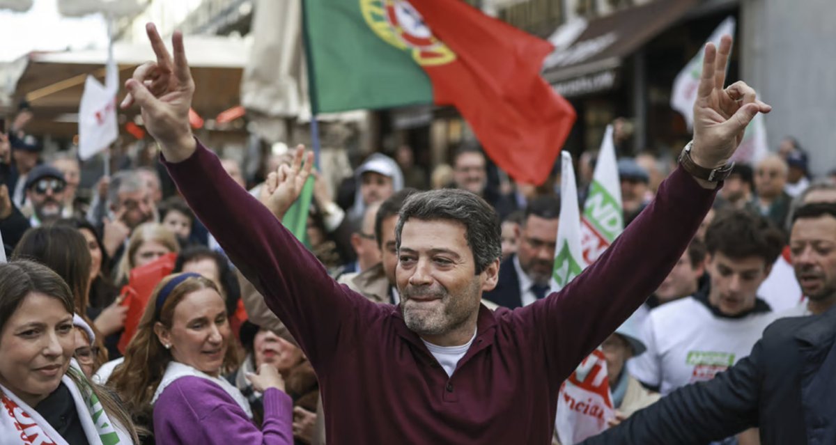 🇵🇹 Chega ! Ça suffit ! Un espoir se lève pour le Portugal : félicitations à <a href="/AndreCVentura/">André Ventura</a>, qui se qualifie ce soir au second tour de l’élection présidentielle !