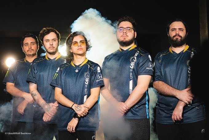 CavaloucuraTL's tweet photo. Hoje precisamos falar sobre o @neskwga, ele entrou na Liquid la em 2017 e ja chegou fazendo história e sendo considerado por todos o melhor jogador do mundo de R6, no dia 8 de junho de 2018, ele ganhou a tão sonhada pro league, o primeiro mundial de R6 pro Brasil. https://t.co/W4deIrw6Uc