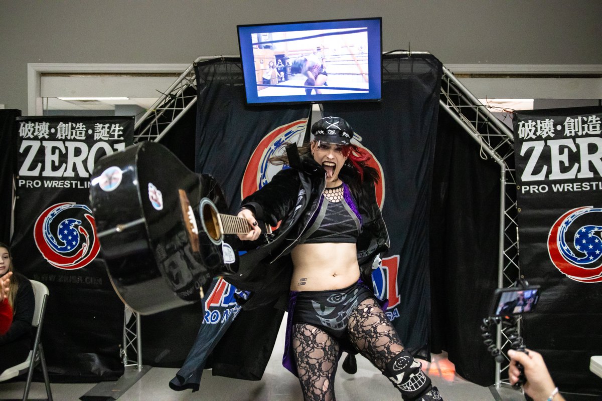 pynkglitt3r's tweet image. more to come from @Zero1USAcom new year's retribution!