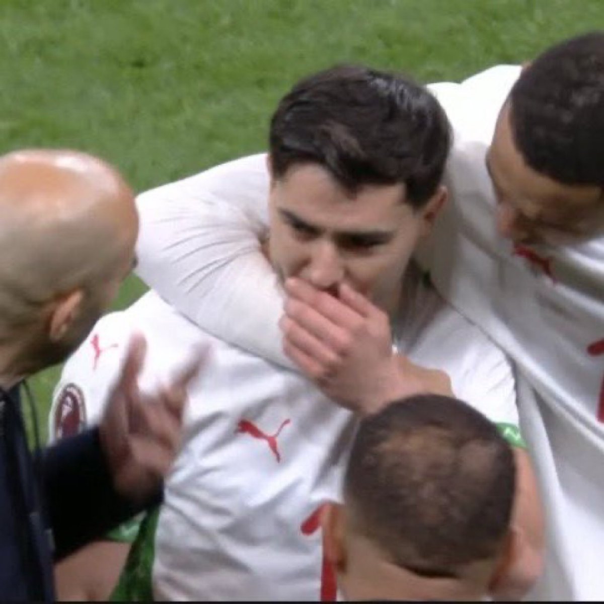 TheForgexx's tweet photo. Football Players Who Missed a Crucial/Decisive Penalty in a Final.. 

1. 🇲🇦 Brahim Díaz — 2025 AFCON Final
❌ vs Senegal 

2. 🇵🇹 Cristiano Ronaldo — 2008 UCL Final
❌ vs Chelsea

3. 🇫🇷 David Trezeguet — 2006 World Cup Final
❌ vs Italy

4. 🏴󠁧󠁢󠁥󠁮󠁧󠁿 John Terry — 2008 UCL Final
❌ vs Man United

5. 🇦🇷 Lionel Messi — 2016 Copa América Final
❌ vs Chile

6. 🏴󠁧󠁢󠁥󠁮󠁧󠁿 Bukayo Saka — Euro 2020 Final
❌ vs Italy

7. 🏴󠁧󠁢󠁥󠁮󠁧󠁿 Jadon Sancho — Euro 2020 Final
❌ vs Italy

8. 🏴󠁧󠁢󠁥󠁮󠁧󠁿 Marcus Rashford — Euro 2020 Final
❌ vs Italy

9. 🇮🇹 Roberto Baggio — 1994 World Cup Final
❌ vs Brazil

📌Moral:
 
Even the greatest players can fail under pressure.

Football (and life) is unpredictable.

Success isn’t guaranteed, no matter your skill or reputation.

Handling failure gracefully is as important as winning.
