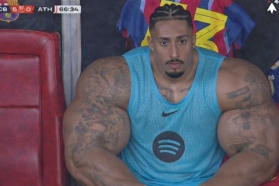 ___Refilwe's tweet image. I miss you 💔