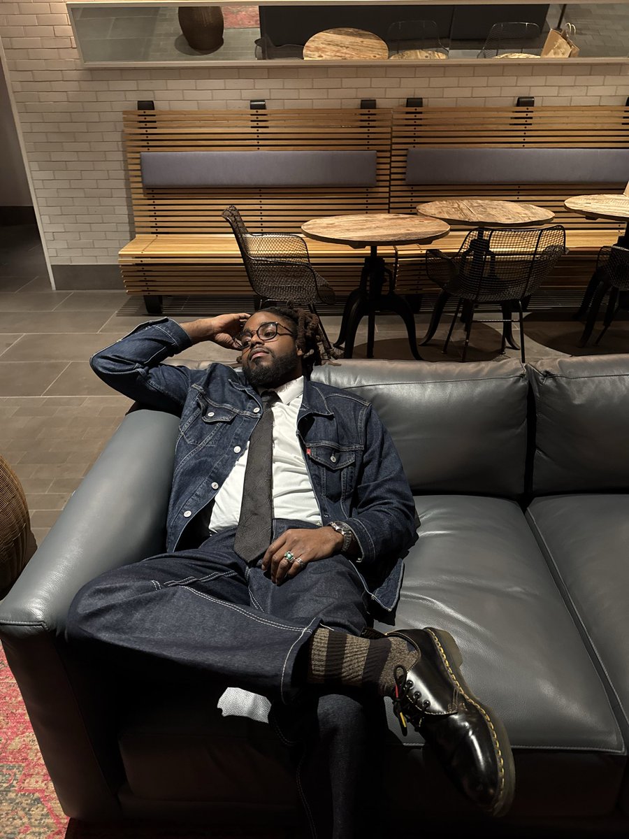 Ad_takeoff's tweet photo. Real Swag Lord https://t.co/CmM29eSxuv