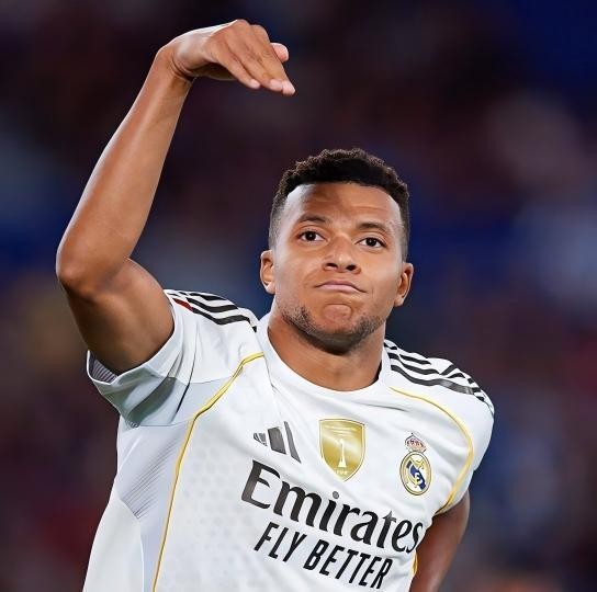 Imagine thinking you’re winning the league and then running into a tactical masterclass by Real Sociedad. 😭
Barca fans, how’s the view from down there? 📉🤏
#RealSociedad #ForcaBarca #LaLigaEASports