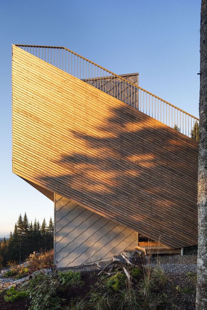 illustrarch's tweet image. Peace Residence by Quinzhee Architecture

#apartments #architects #design #architecture #illustrarch