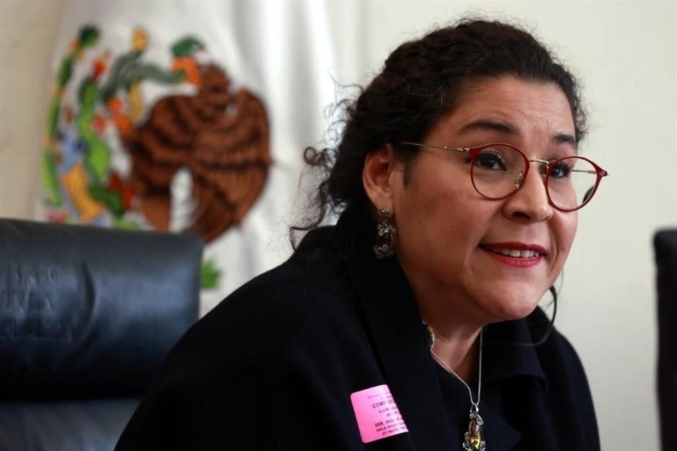 ErnestoGuerra_'s tweet image. EXTRA EXTRA: MAÑANA LUNES EN LA NUEVA CORTE SE VE OTRA INTENTO DE ABRIR LA COSA JUZGADA.

Se trata de una consulta a trámite, es decir, el presidente de la nueva Corte pregunta a sus pares ¿qué hacer con este recurso de revisión interpuesto contra sentencia firme que emitieron…