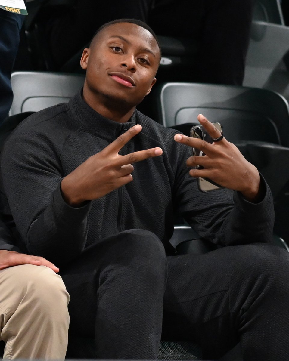 BUFootball's tweet image. Monday Mood ✌️