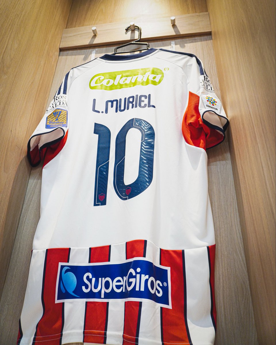 JuniorClubSA's tweet photo. 📸| CAMERINO ✅ 
#VamosJunior https://t.co/WnlflmsdBf