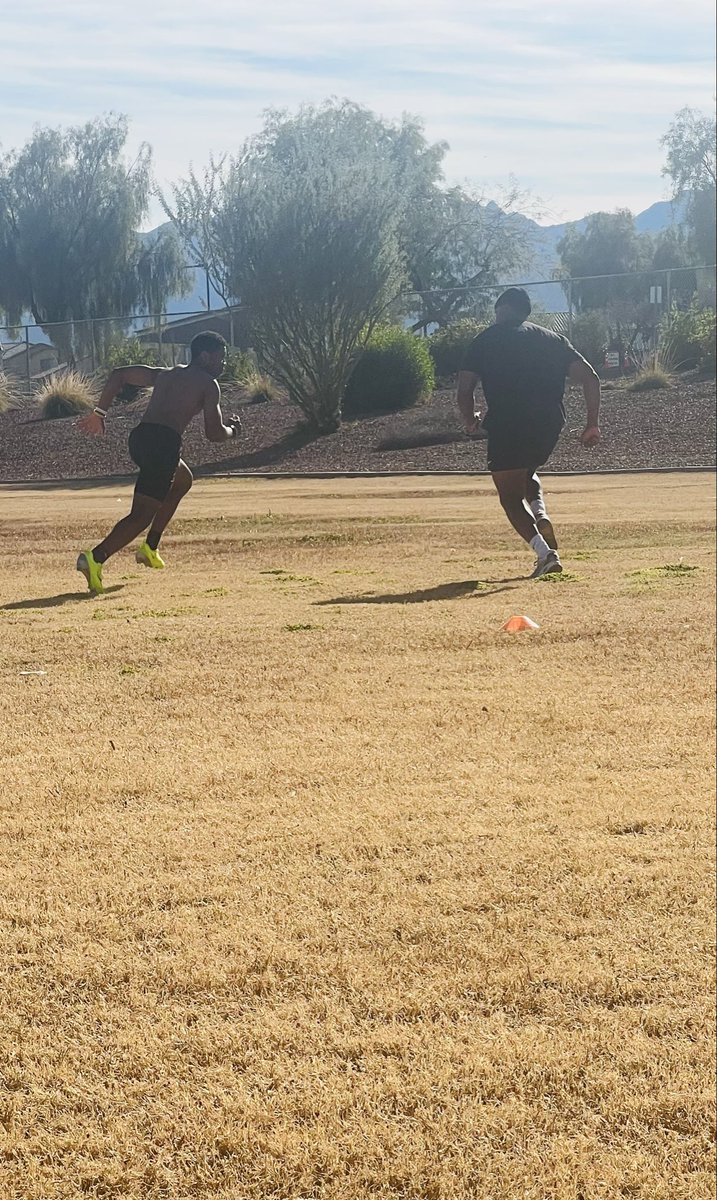Kaicooks3's tweet photo. 🔒🤐 https://t.co/eh5LOjftns
