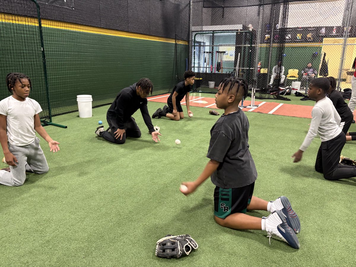 Hardball alum and college infielder Brandon McClain-Banks led an infield session this morning with youth from the <a href="/ChasingMsFndn/">ChasingMs Foundation</a>! He is one of many Hardball alumni who continue to give back and invest in the next generation.

#RepresentationMatters #GivingBack #NextGen