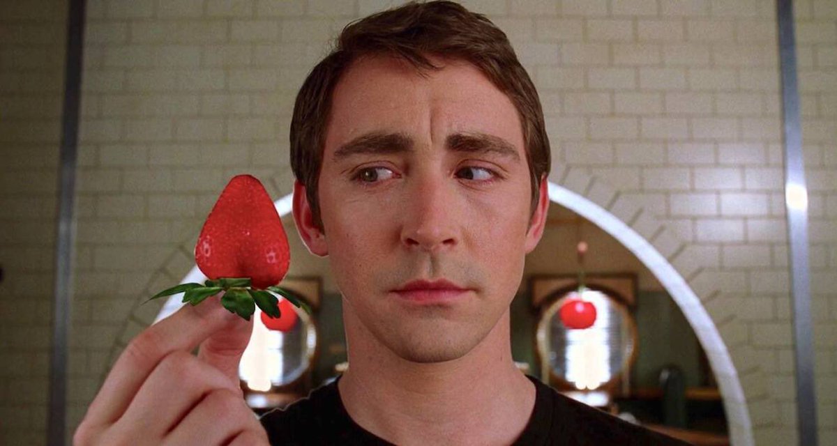 i’m watching pushing daisies for the first time and wow… the whimsy