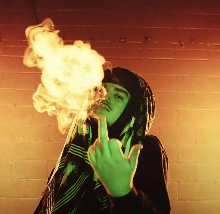 1S Summon tweet media