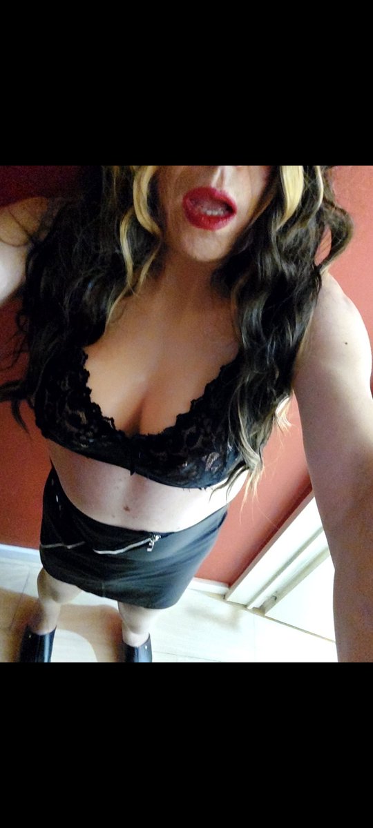 Robbinn2014's tweet photo. @AlFaHotwife Vicky de Buenos Aires https://t.co/HWNsIZe0Ig