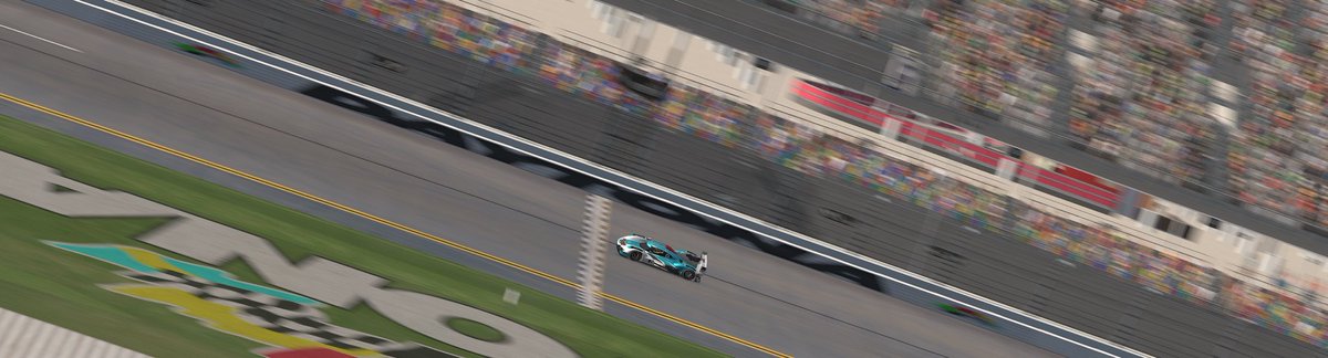 ItsCardiff's tweet image. P2 at Daytona 🫶