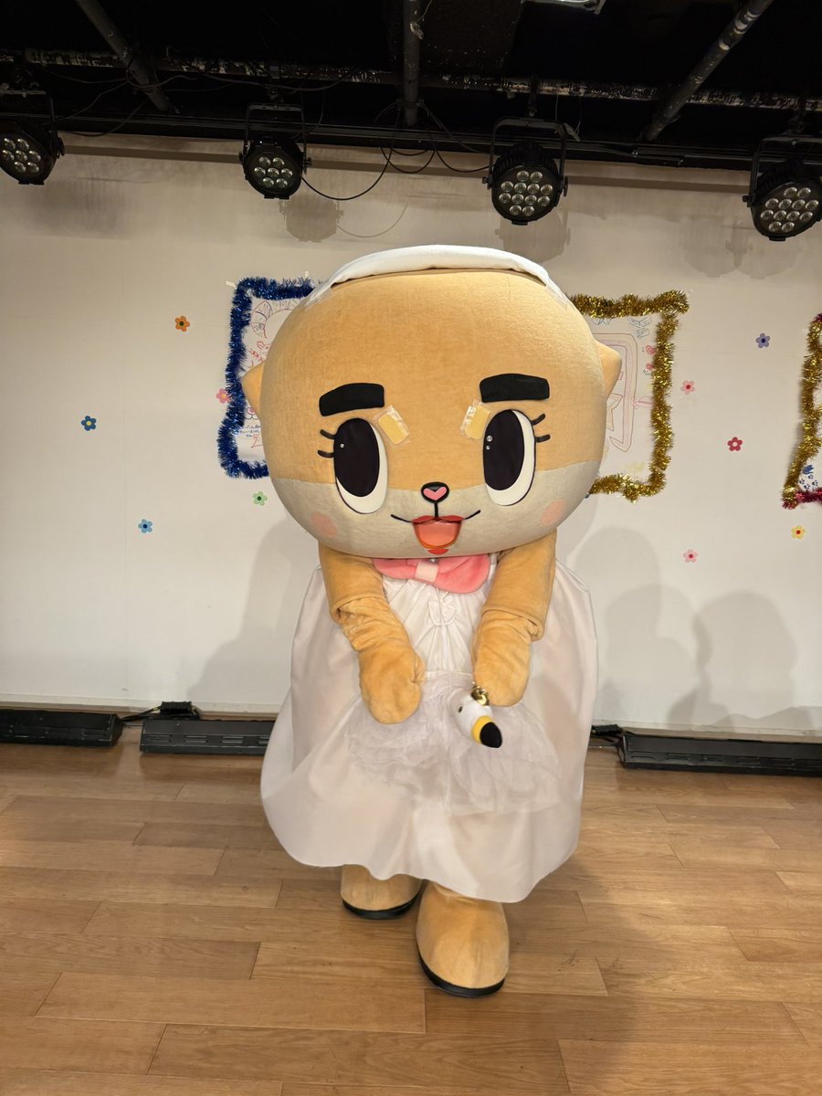 ちぃたんページ 週の始まり🌟 頑張ってまいりましょうか🦢✨