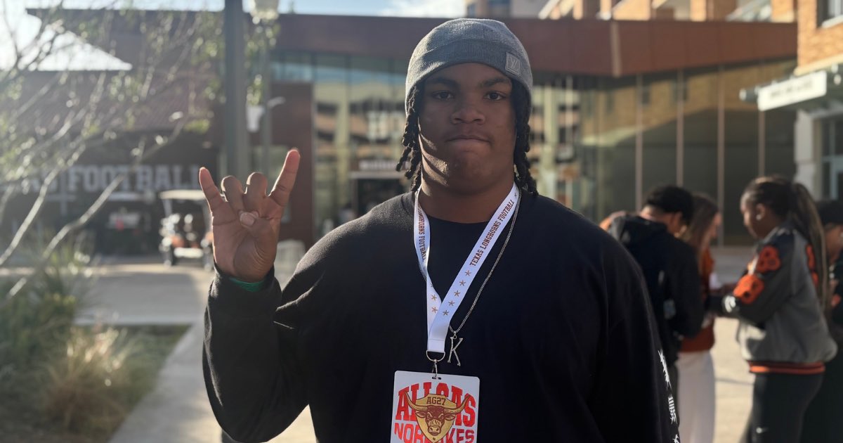 justinwells2424's tweet photo. NEW — "Texas is at the top of my list." No. 3 DL @_KasiCurrie impressed during first Austin trip

The 2027 Chatsworth (Calif.) Sierra Canyon product talks Horns, OVs, and potential decision timeline 

DETAILS: https://t.co/UCV20oxcTF
(On3+) @InsideTexas @Rivals https://t.co/6ho94tu39X